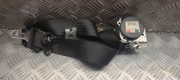 Ford Focus C-MAX Middle seatbelt (rear) 