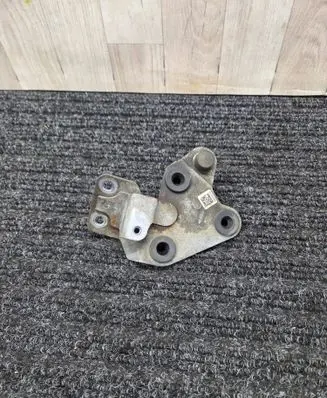 BMW 3 F30 F35 F31 Radiator mount bracket 9343671 64219343671