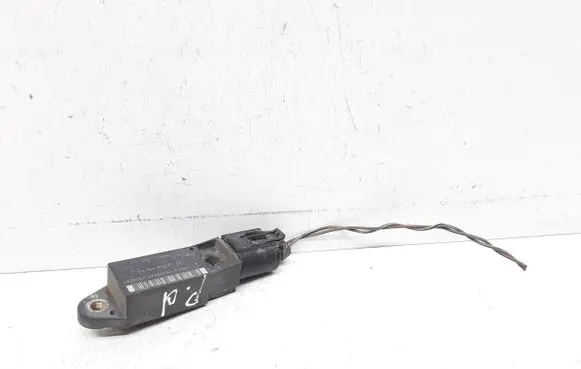 Mercedes-Benz E W211 Airbag deployment crash/impact sensor A0028202726