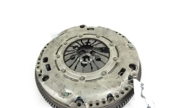 Skoda Octavia Mk1 (1U) Dual mass flywheel 1864527337 3082299335