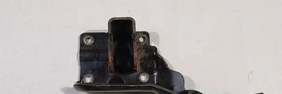 Dodge RAM 1500 DS Engine mounting bracket 7803013613
