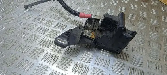 BMW M3 F80 Battery relay fuse 929615301