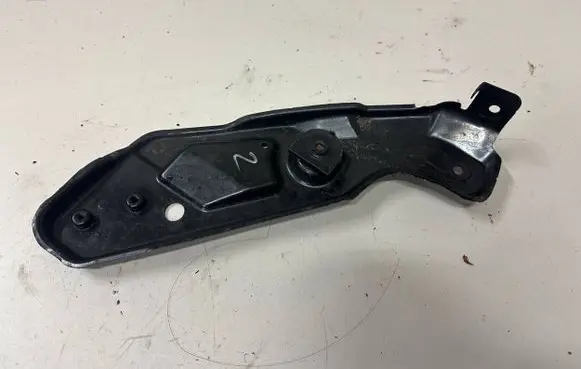 Seat Leon (5F) Headlight/headlamp mounting bracket 5F0806930