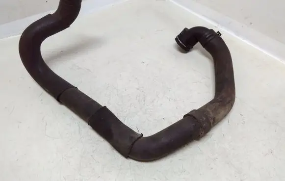 Volkswagen PASSAT B6 Engine coolant pipe/hose 1K0122291L
