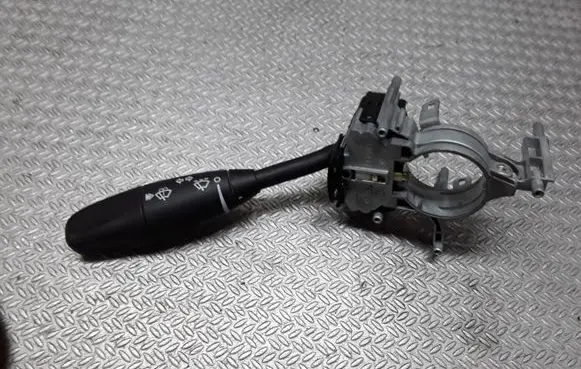 Chrysler 300 - 300C Indicator stalk 01411200
