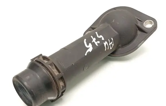 Audi A6 S6 C6 4F Engine coolant pipe/hose 03G121121C 038121121B 06B121121L