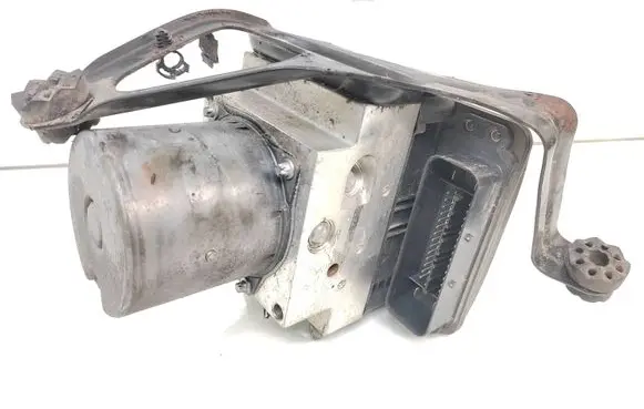 BMW X5 E70 ABS Pump 6854702 6854704 0130108129