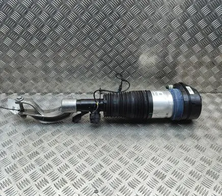 BMW X5 G05 Air suspension front shock absorber 6892426 78315615