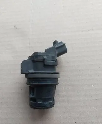 Mazda 6 Windscreen/windshield washer pump 8603102451