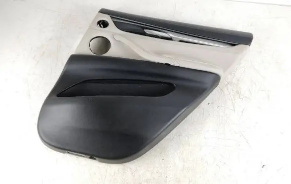 BMW X6 F16 Rear door card panel trim 7338100