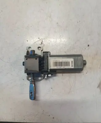 Volvo XC60 Seat adjustment motor D329902 974467102