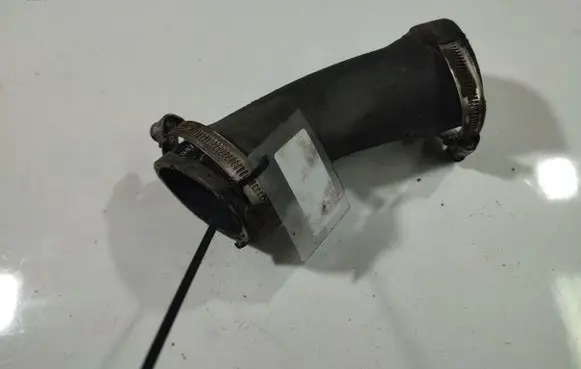 Chrysler Sebring (JS) Air intake hose/pipe 