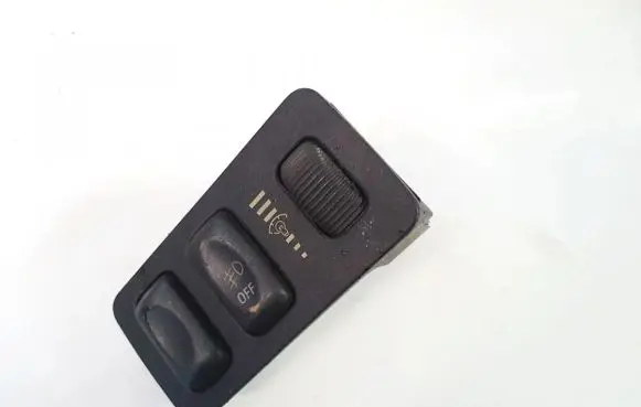Mitsubishi Carisma Fog light switch 10480478411 mr240907