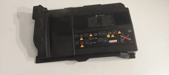 Renault Trafic III (X82) Battery box tray cover/lid 244971649R