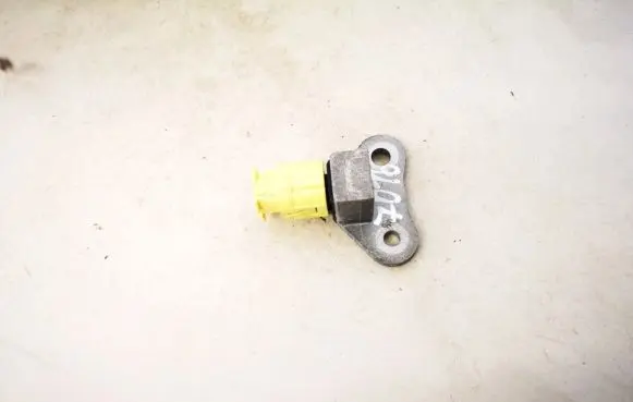 Nissan Qashqai Airbag deployment crash/impact sensor