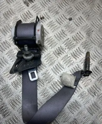 Toyota Land Cruiser (J120) Third row seat belt 567015 TKAB0EF621
