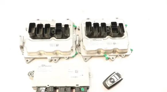 BMW 6 F06 Gran coupe Engine ECU kit and lock set 8689181 12148689181 0261S18416