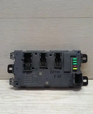 BMW 1 F20 F21 Other control units/modules 9329703 00000F4B 003000002