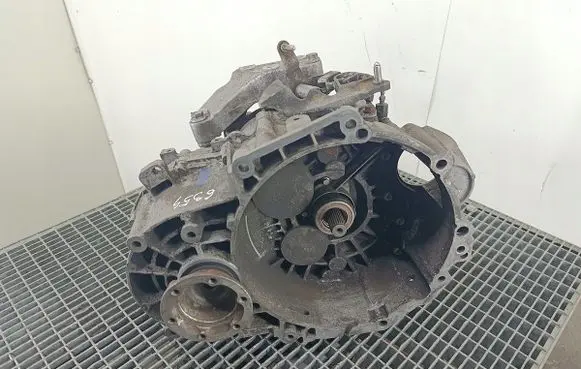 Volkswagen Golf V Manual 6 speed gearbox KDN