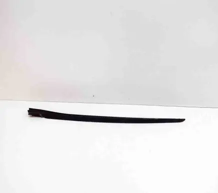 BMW 4 G22 G23 G24 G26 Windshield trim 8494507