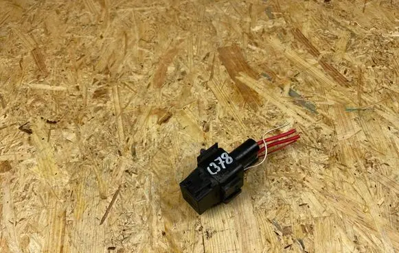Mini Cooper F57 Coolant fan relay 9207913