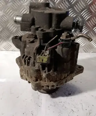 Mitsubishi Pajero Sport I Generator/alternator MD366050 A2T82899AT