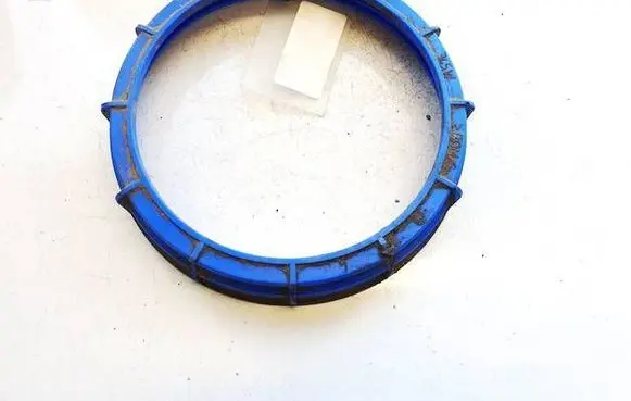 Toyota Auris 150 In tank fuel pump screw locking ring/nut 345W