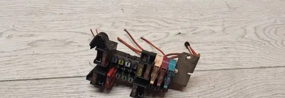Mercedes-Benz Vito Viano W639 Fuse box set A6394401732