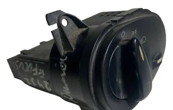 Ford Focus Light switch 98AG13A024EF 020524A 04052544