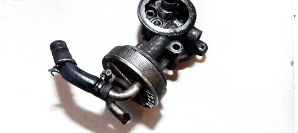 Nissan Almera Oil filter mounting bracket
