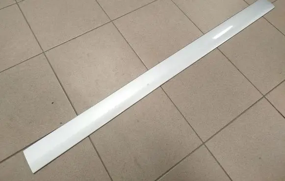 Volkswagen Multivan T5 Rear door trim (molding) 7H5853074B