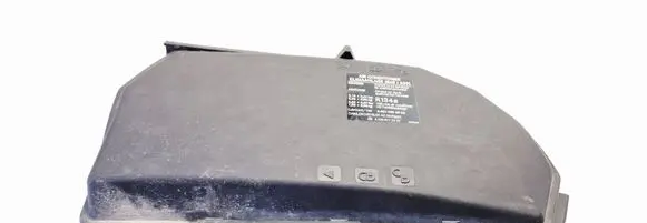 Mercedes-Benz S W220 Fuse box cover 2205400182 A2208172620