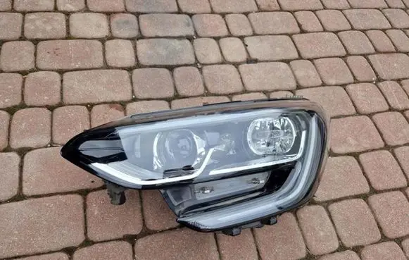Renault Megane IV Headlight/headlamp 260602792R