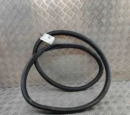 Rubber seal rear door