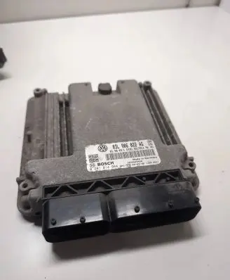 Volkswagen Golf VI Engine control unit/module 03L906022AG 03L906022G 0281014984