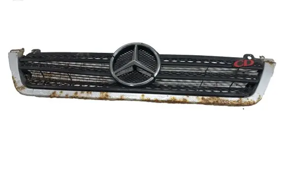 Mercedes-Benz Sprinter W901 W902 W903 W904 Front grill 9018800385