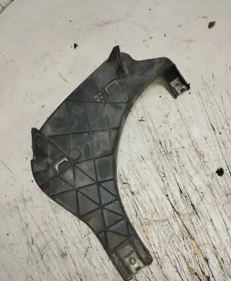 Audi A4 S4 B7 8E 8H Headlight/headlamp mounting bracket