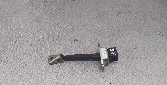 Mitsubishi Lancer VIII Rear door check strap stopper