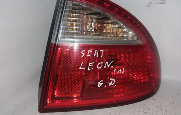 Seat Leon (1M) Rear/tail lights 45209