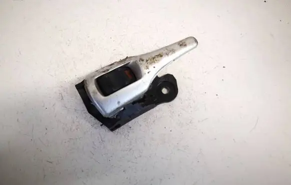 Toyota Verso Rear door interior handle 82318a2