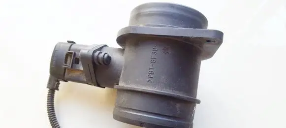 Volkswagen Touran I Mass air flow meter 0281002531 038906461b