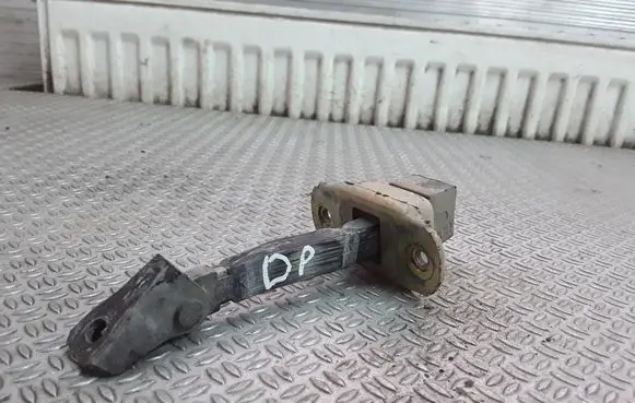 Mitsubishi Pajero Front door check strap stopper