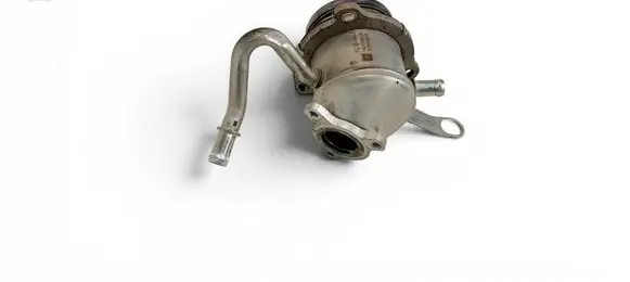 Mercedes-Benz A W177 EGR valve cooler 147359823R 52526