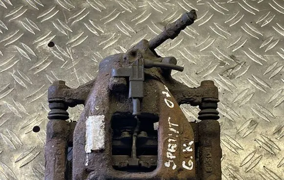 Mercedes-Benz Sprinter W906 Rear brake caliper