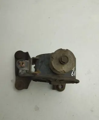 Toyota Avensis T270 Gearbox mount 309D16