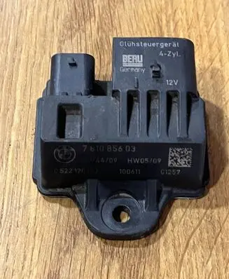BMW 3 E90 E91 Glow plug pre-heat relay 7810856