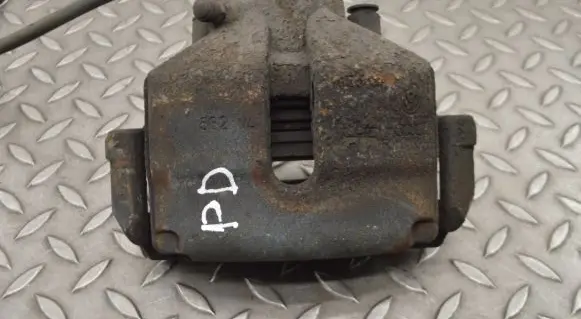 Volkswagen Eos Front brake caliper