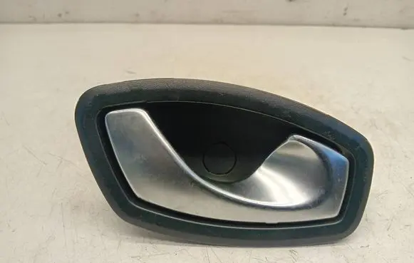 Renault Megane III Front door interior handle 826720001R