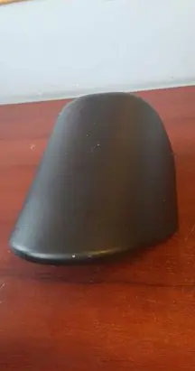 Steering wheel column trim