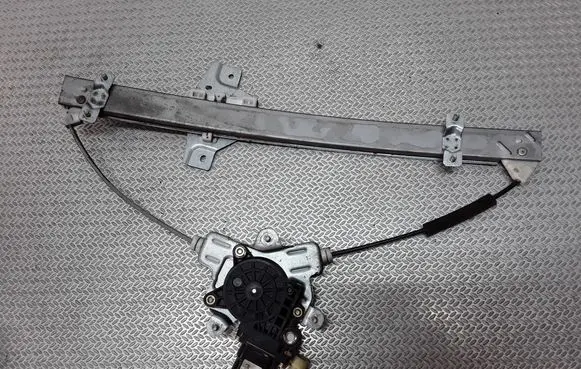 Hyundai Getz Front door window regulator with motor F00S1A2415